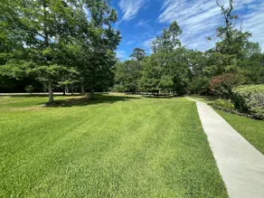 Bienvenue dans votre belle propriété! Piscine, bain à remous, ruisseau sur 10 acres privés clôturés - Image 4