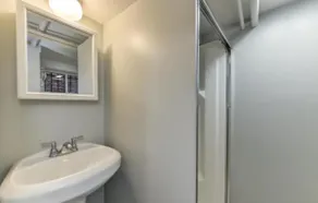 In the heart of Dupont & Logan - English basement - Image 5