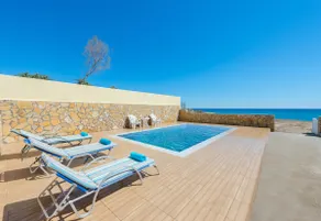The Cottage South Escape With Beach Front Pool - Image 5