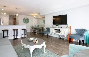 Ginima's Beach House Blocks From Beach and Bay! - Image 4