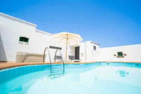Amazing views, private climatized pool and jacuzzi - Image 4