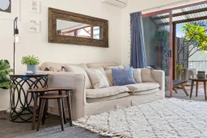 Maui - Central Byron. 1 min to beach. Free Parking - Image 3
