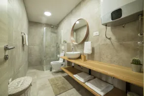 The Meereen villa, enjoy the best of all worlds - Image 4