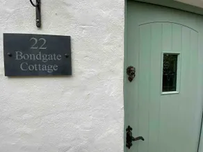 Bondgate Holiday Cottage - Image 2
