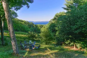 Cherry Cottage: modern comfort, antique charm - Image 3