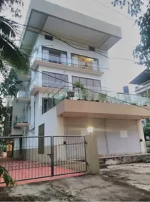 04 - 2BR rooftop pool (families & couples only) - Image 3