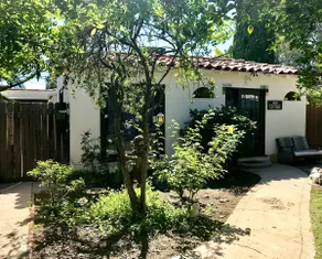 Romantic Escape in Silverlake - Image 2