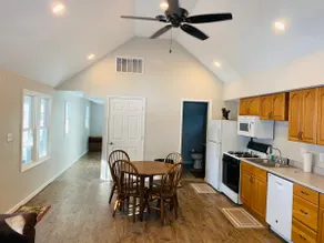 Brothers lake drive chalet - Image 2