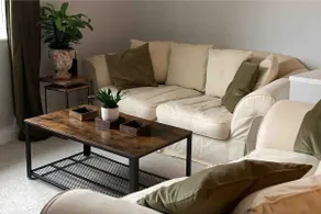 Village green apartment - Image 2