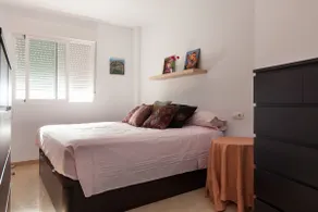 Brand New Large Dalias Triplex -Close to Beaches! - Image 3