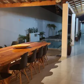 House with 5 suites that accommodates 24 people comfortably - Image 4