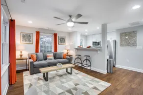 Newly Renovated 1BR Condo Sleeps 4 - Unit 3 - Image 3