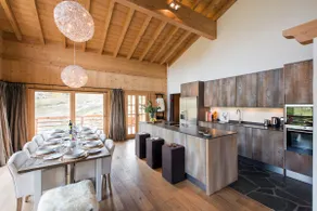 Lujoso chalet cerca del ascensor con sauna y 15% de descuento en skipass - Image 3