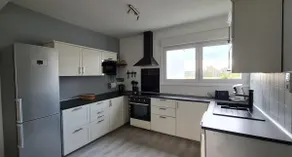 Centrally located apartment - Image 2