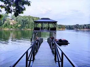 Dock Holiday with Hot Tub / 2 Story Dock - Image 3