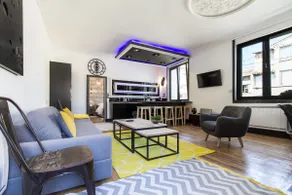 Beautiful refurbished luxurious designer apartment - Image 4