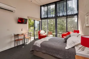 Tamar River Apartments - Vines 2 Bed - Image 5