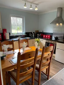Pebbles Cottage - Image 2