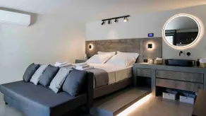 Kavouri Seaside Luxury Bungalow - Image 3