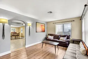 FLL Boat Show | 2BR Near Cruise, Airport, LMC, MPT - Image 3