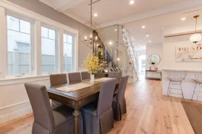 Beautiful 2 Story Right by the Water, Ocean View - Image 5