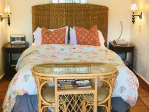 Charming private guest house. - Image 5