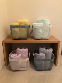 3 steps from Mouzhang Hongo Station.It is about a 15-minute bus ride to Makuhari Messe.Large coin laundry on the first floor. - Image 5