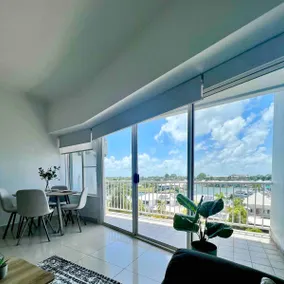HarborView Marina Stay- 1Bedroom - Image 2