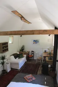 Amazing setting, countryside, perfect location - Image 2