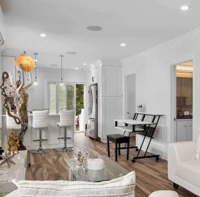 Modern Retreat | Prime Location | Walk to Train - Image 3