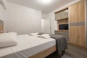 Luxury Ultracentral - Image 3