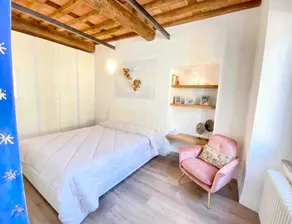 Tuscany Design Apartment - Image 2