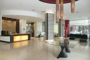 EcuSuites TorreSol 906 Premium Parking-Airport - Image 2