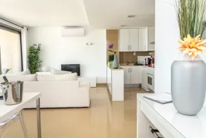 Junior Suite, 1st row on the beach - Image 4
