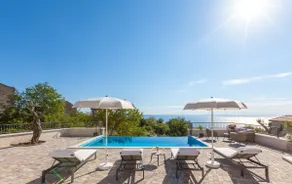 Villa Roko a luxury villa in Tucepi, heated pool - Image 3
