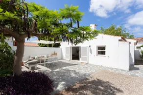 Rural House, Smuk beliggenhed, gratis wifi, gratis satellit-tv, solrig terrasse - Image 2