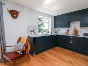 Owl Cottage - Image 4