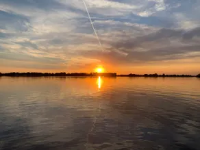 5 bd lake house! Golf, swim, fish, boat, updated! - Image 2