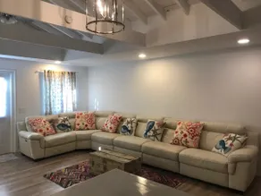Cozy Cabin- 1/4 mile from boat launch- Free Wifi - Image 3
