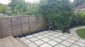 Centrally located St Albans Garden Cottage - Image 4