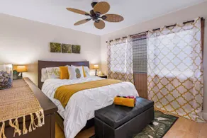 Tropical Gardens; Pool & Hot Tub; Walk to Beach! - Image 5