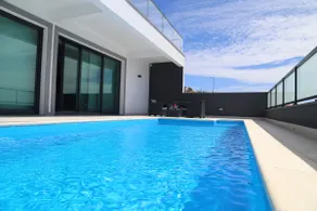A&M House - Image 5