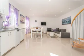 NEW LUXURY HOUSE WITH POOL - Image 3