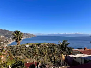 Apartment with enchanting view - Image 5