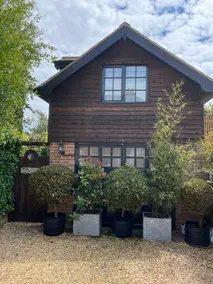 A quirky, self contained sea salt studio cottage - Image 3