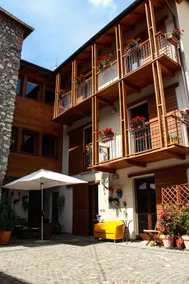 Residenza Tre Corone, Neghino Apartment - Image 4