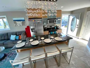 ⭐️Stone’s Throw 2 Beach & A.C.+ Patio+ 🐶 OK+Family - Image 5