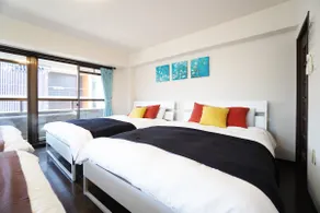 Oriental Spacious Multiple Rooms! Large groups sightseeing in Osaka! 5-minute walk from Ebisucho station for up to 17 people - Image 2