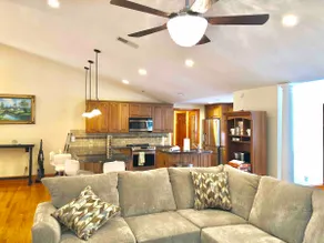 Hidden Gem at the heart of South Charlotte - Image 3