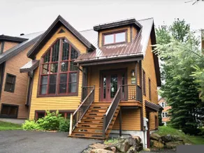 LARGE chalet in Stoneham – 12 people, 20 minutes from Quebec City - Image 2